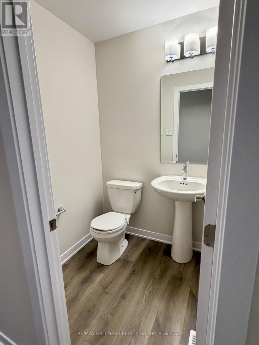 747 Haflinger Row, Ottawa, ON, K0A 2Z0 - 8