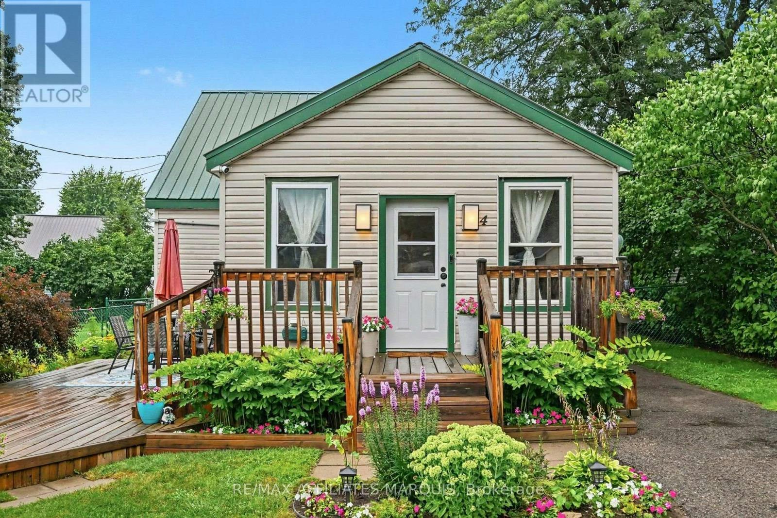 4 Lorne Street, Smiths Falls, ON, K7A 3K5