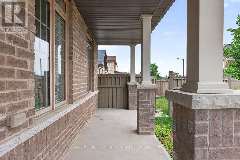 222 Moody Drive, Vaughan, ON, L4H 3Z6 - 3