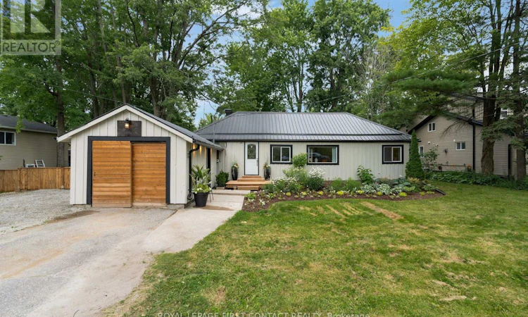 3403 Bayou Road