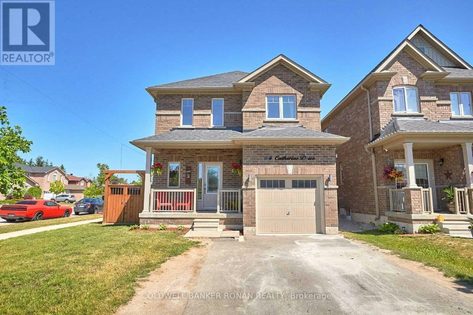64 Catherine Drive, Barrie, ON, L4N 6Z3
