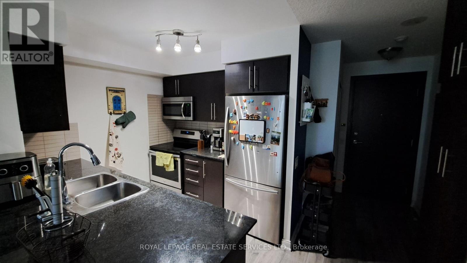 439-35 Viking Lane, Toronto, ON, M9B 0A2 - 4