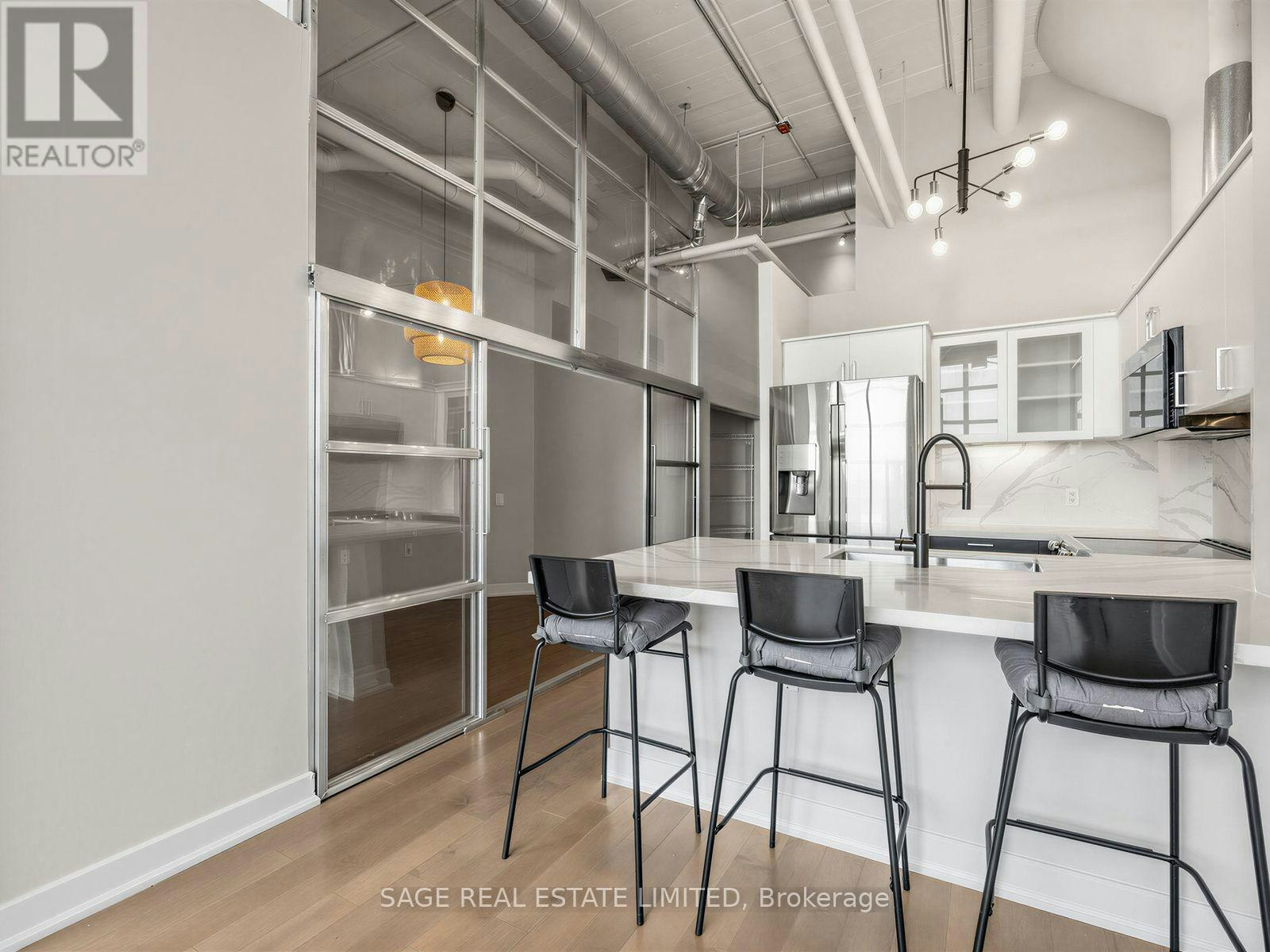 424-1001 Roselawn Avenue, Toronto, ON, M6B 4M4 - 12