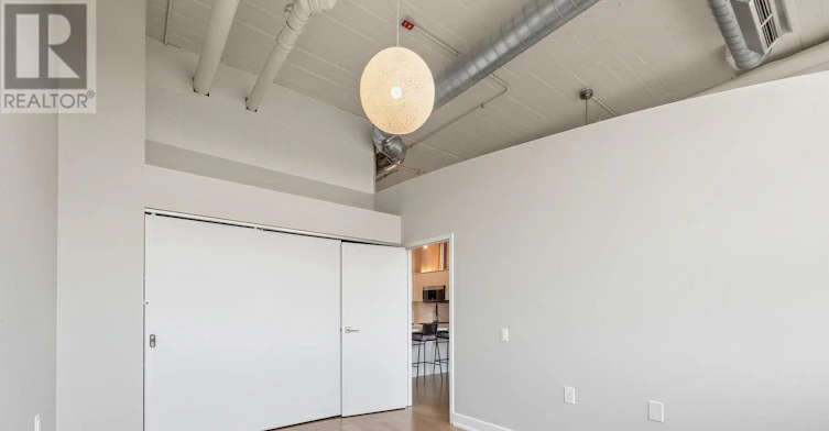 424-1001 Roselawn Avenue, Toronto, ON, M6B 4M4 - 21