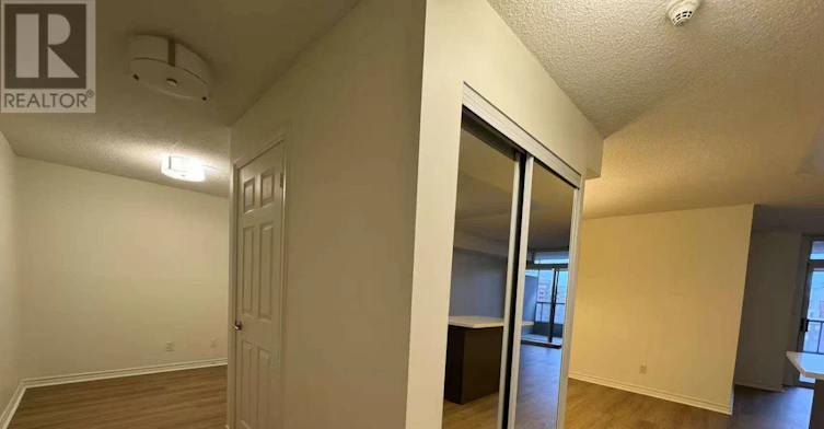 2328-3888 Duke Of York Boulevard, Mississauga, ON, L5B 4P5 - 4