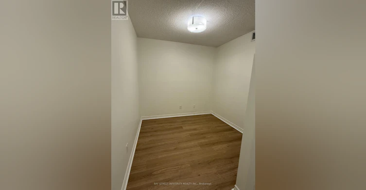 2328-3888 Duke Of York Boulevard, Mississauga, ON, L5B 4P5 - 14