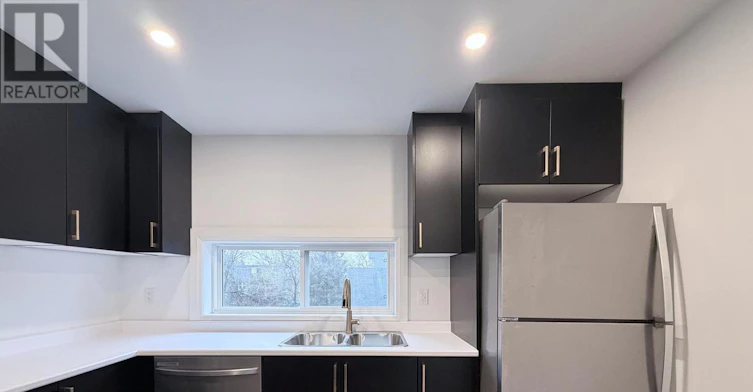 UPPER-184 Ottawa Street S, Hamilton, ON, L8K 2E6 - 5