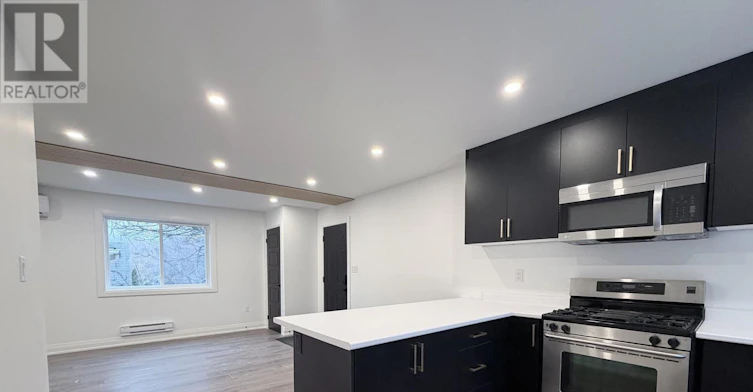 UPPER-184 Ottawa Street S, Hamilton, ON, L8K 2E6