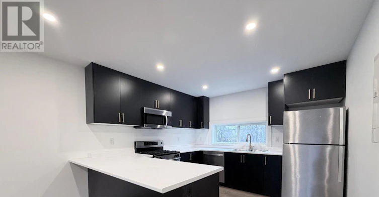 UPPER-184 Ottawa Street S, Hamilton, ON, L8K 2E6 - 3