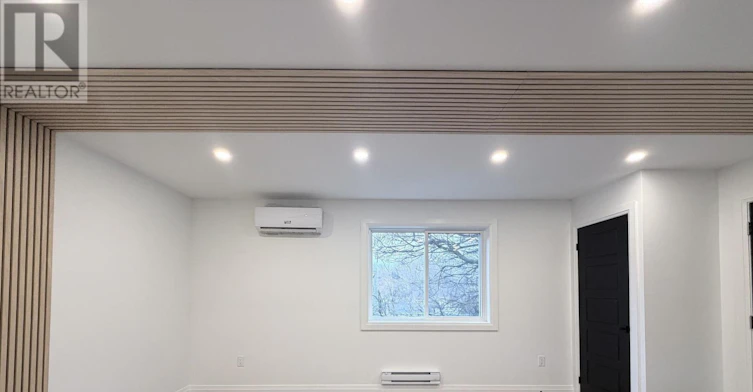 UPPER-184 Ottawa Street S, Hamilton, ON, L8K 2E6 - 11