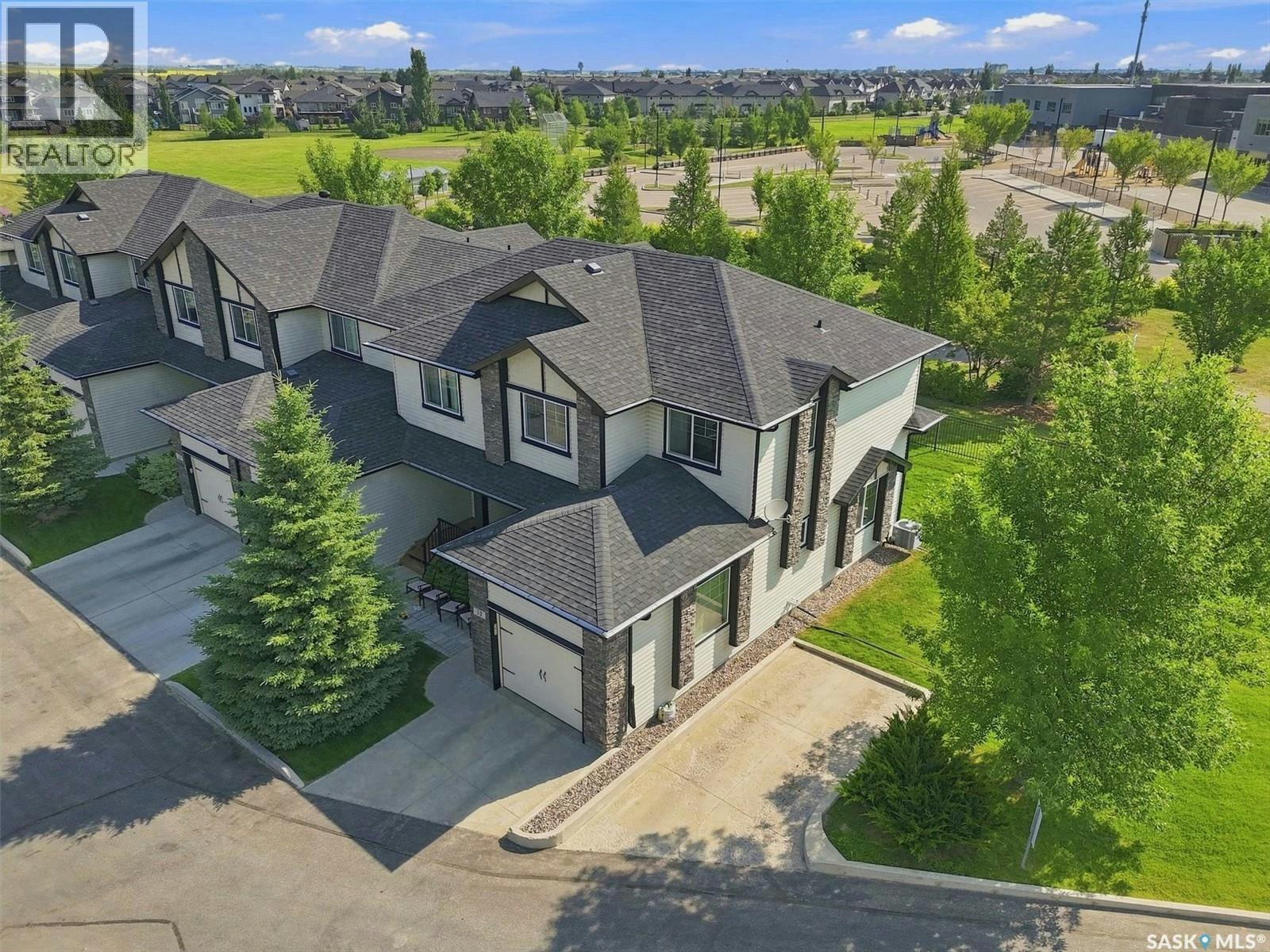 32-215 Hampton Green, Saskatoon, SK, S7R 0G7