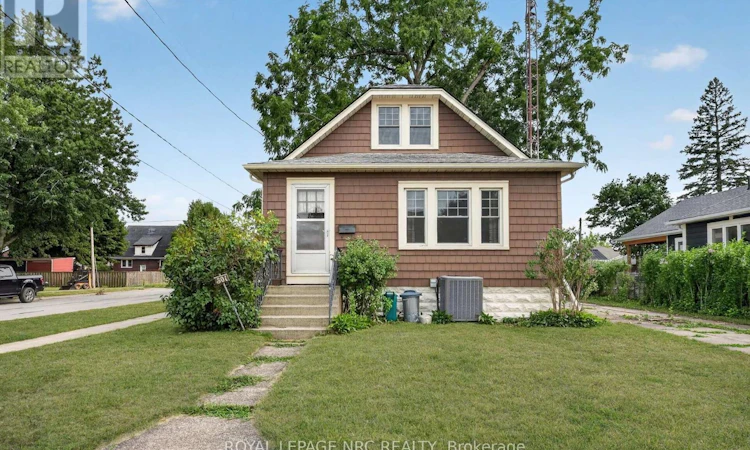 301 Dufferin Street