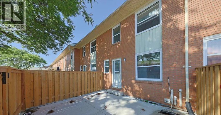 22-834 Exmouth Street, Sarnia, ON, N7T 5R2 - 3