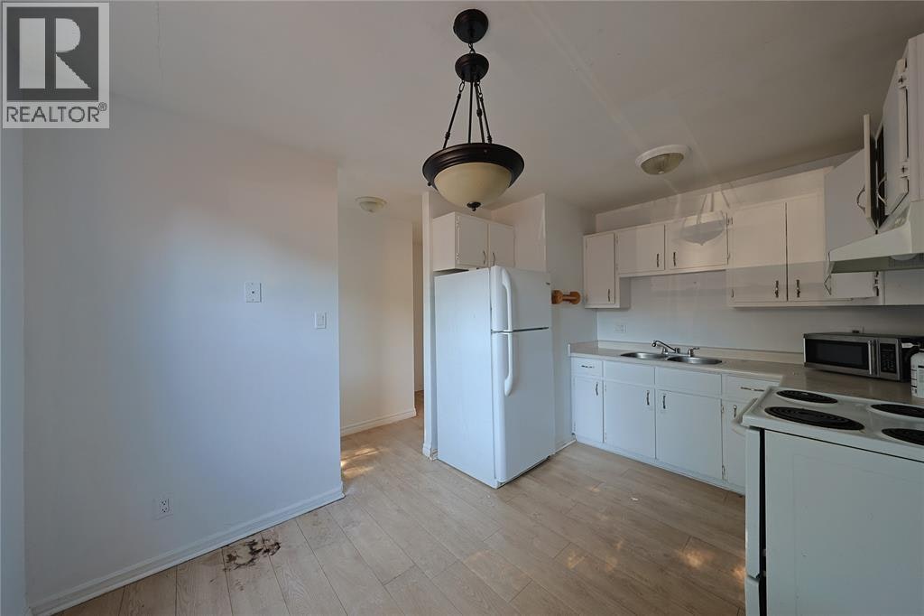 22-834 Exmouth Street, Sarnia, ON, N7T 5R2 - 6