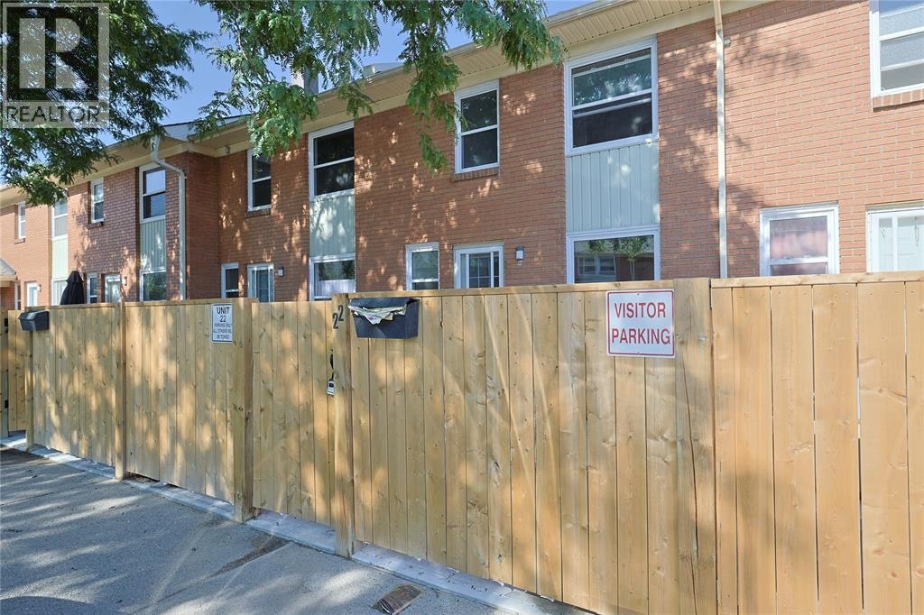 22-834 Exmouth Street, Sarnia, ON, N7T 5R2 - 2