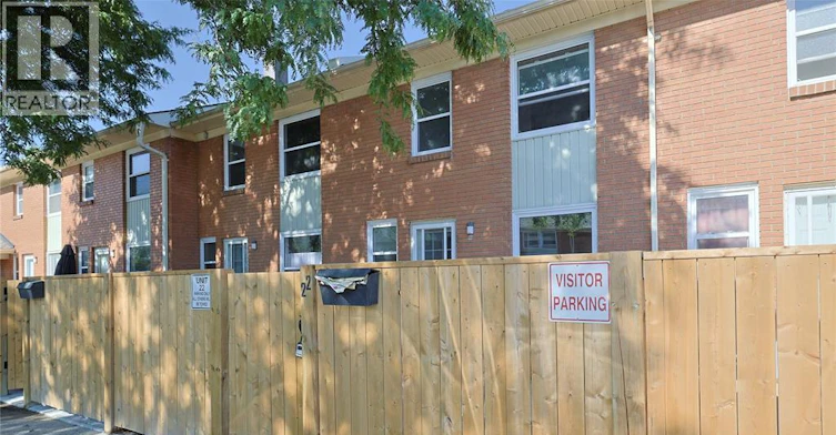 22-834 Exmouth Street, Sarnia, ON, N7T 5R2 - 2