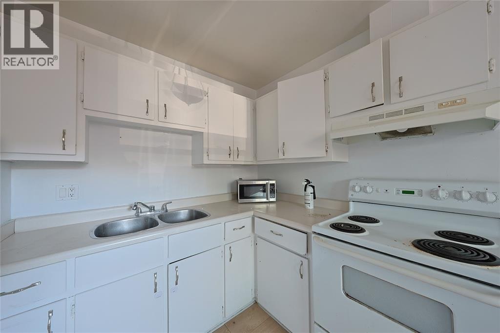 22-834 Exmouth Street, Sarnia, ON, N7T 5R2 - 5