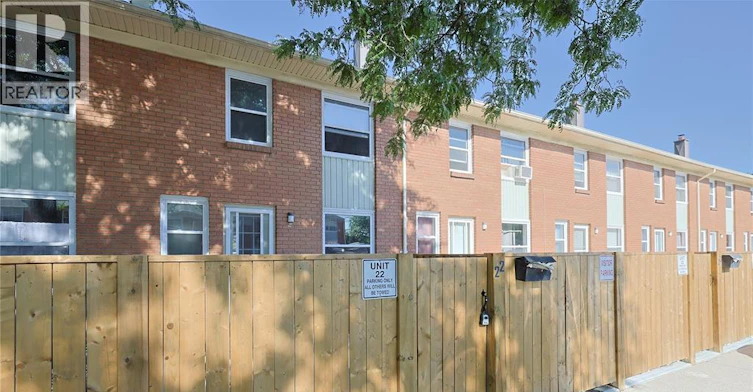 22-834 Exmouth Street, Sarnia, ON, N7T 5R2
