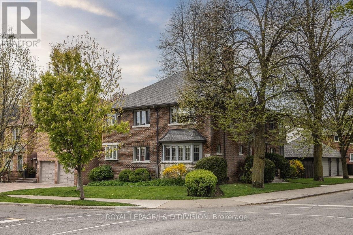 58 Lascelles Boulevard, Toronto, ON, M5P 2E1