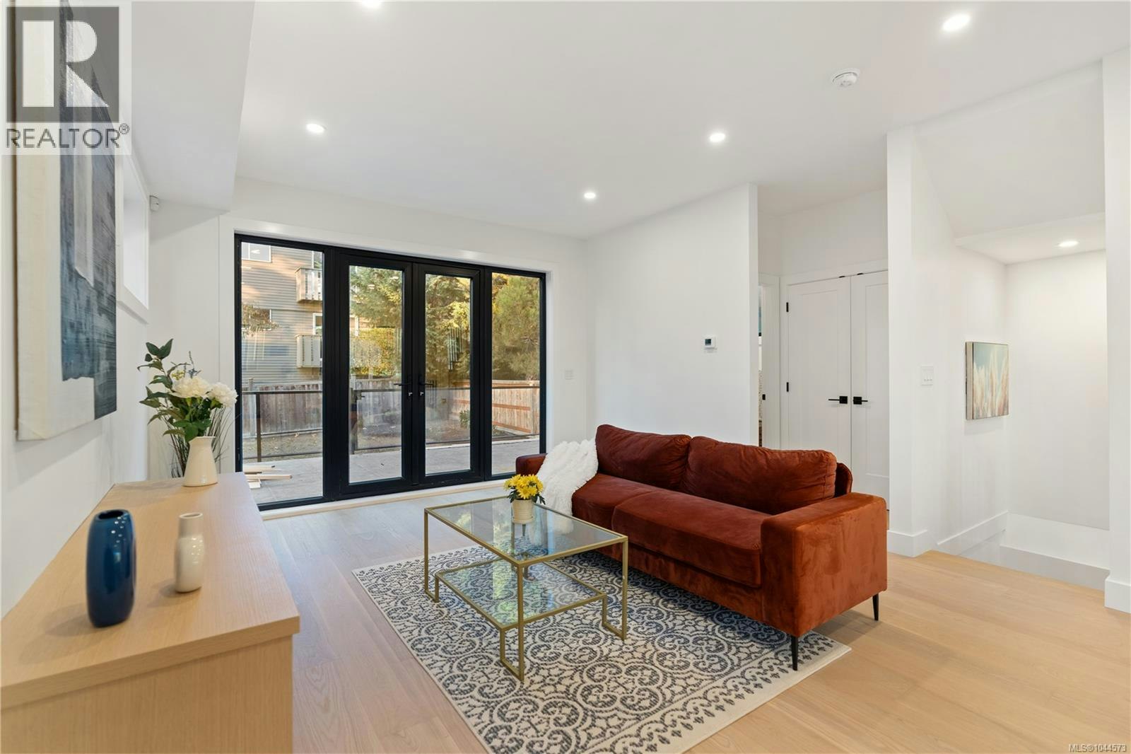 1342 Wood Street - 3