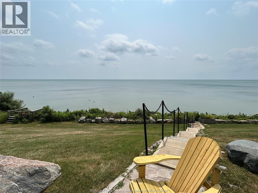 90 Harbourview, Kingsville, ON, N9Y 2J2 - 2