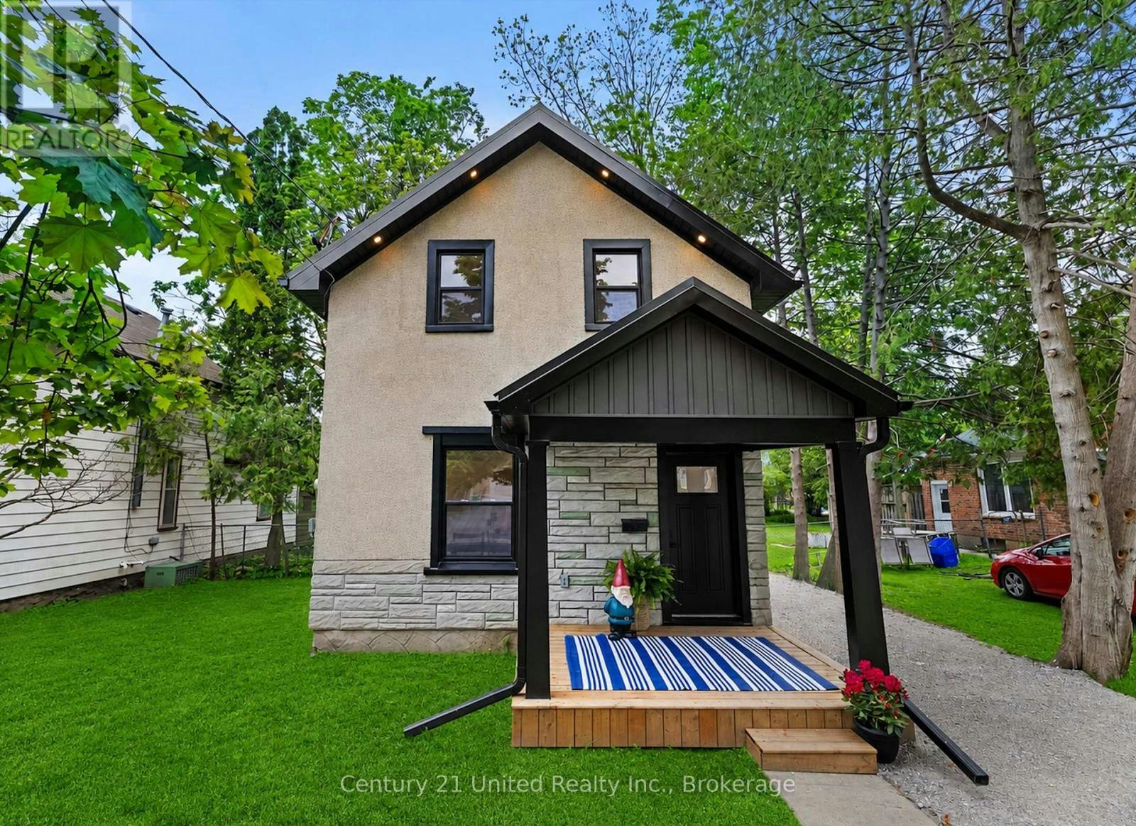 633 Rogers Street, Peterborough, ON, K9H 1X9