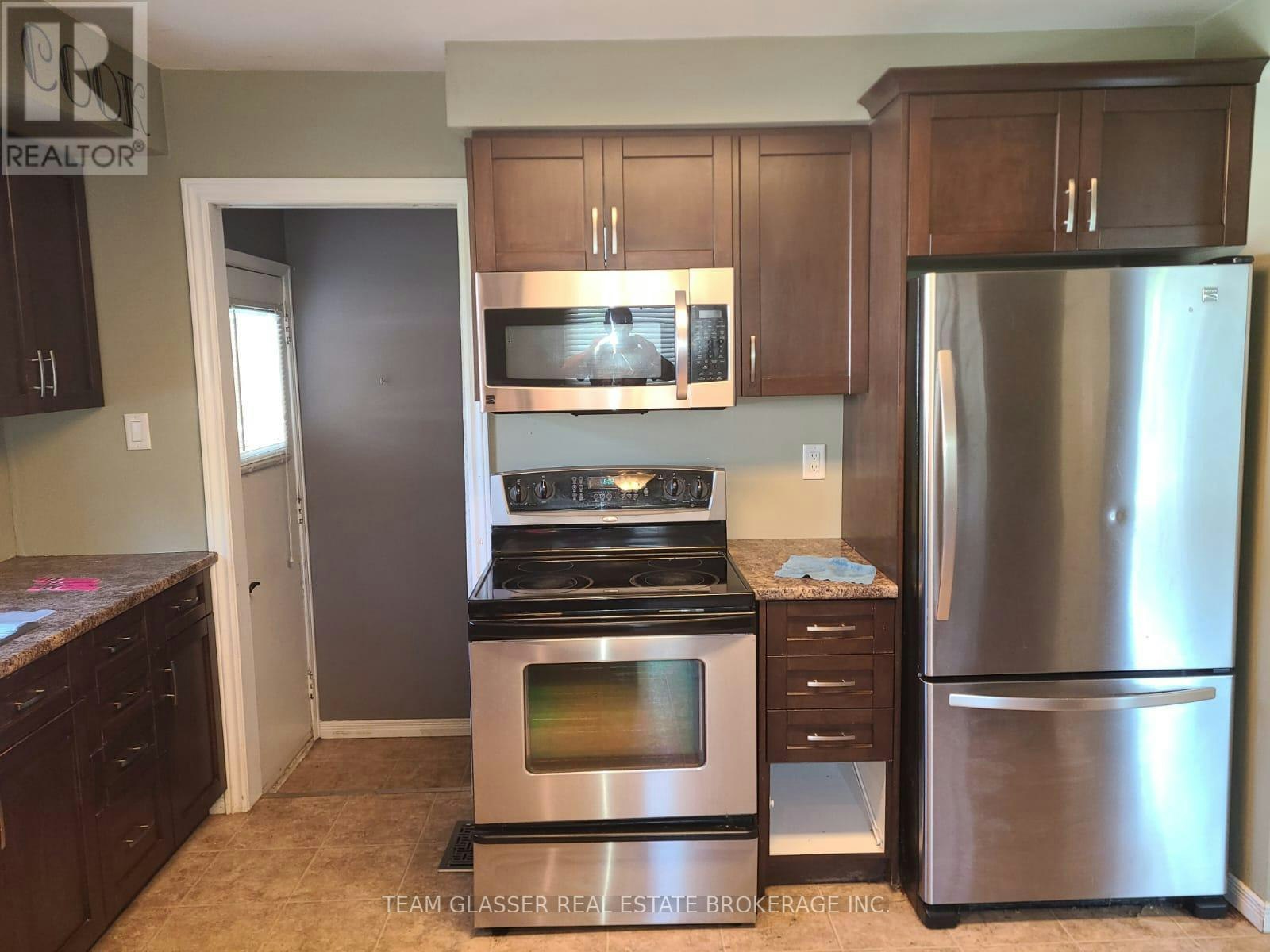 39 Ardsley Road, London, ON, N6G 3J4 - 3