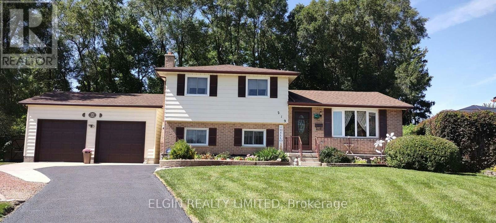 219 Brentwood Crescent, Port Stanley, ON, N0L 1B0
