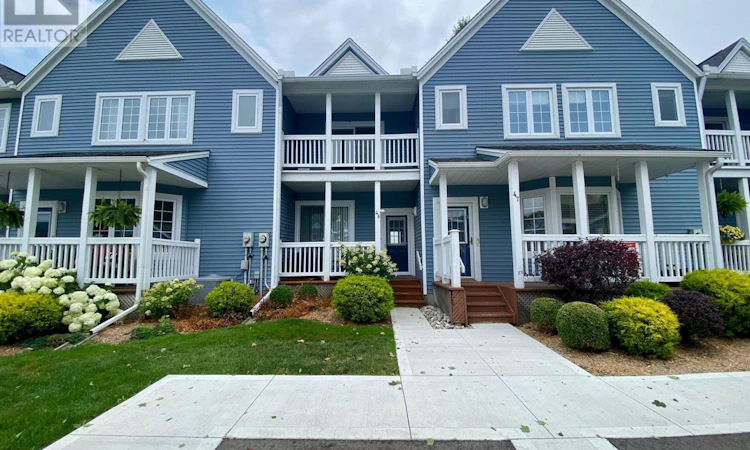 46-374 Front Street