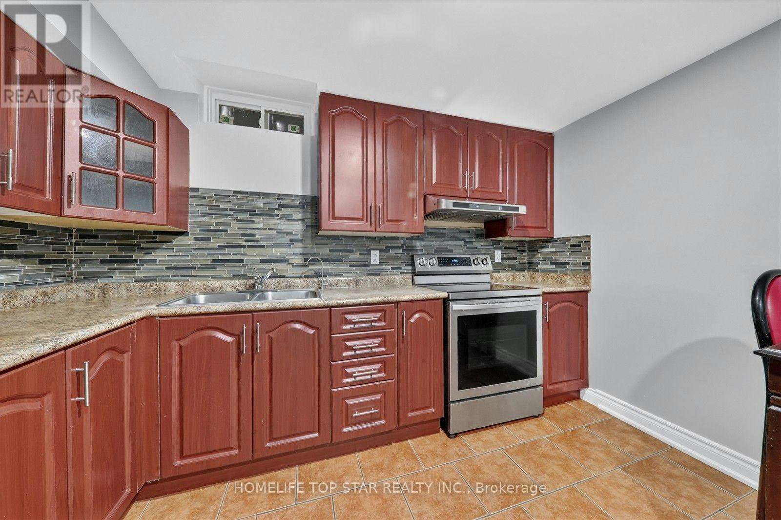 7 Littleborough Court E, Toronto, ON, M1C 4S6 - 10