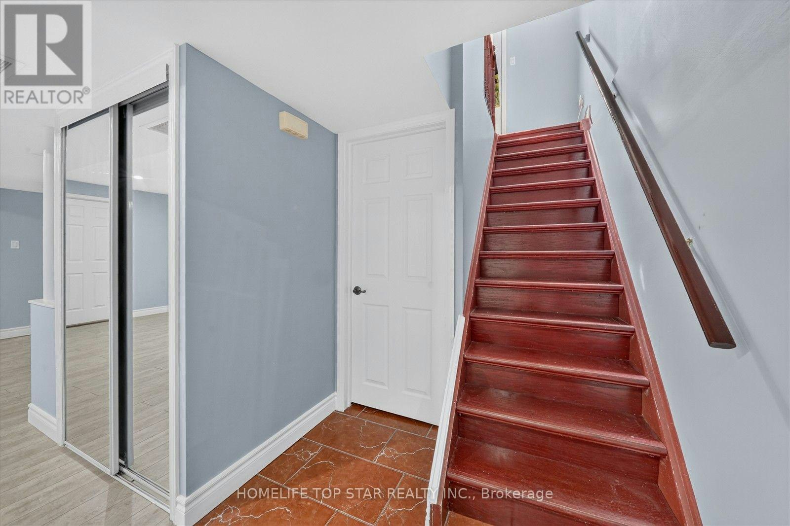 7 Littleborough Court E, Toronto, ON, M1C 4S6 - 5