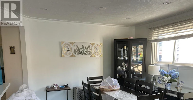 46 Inniswood ( Upper Level Drive, Toronto, ON, M1R 1E5 - 14