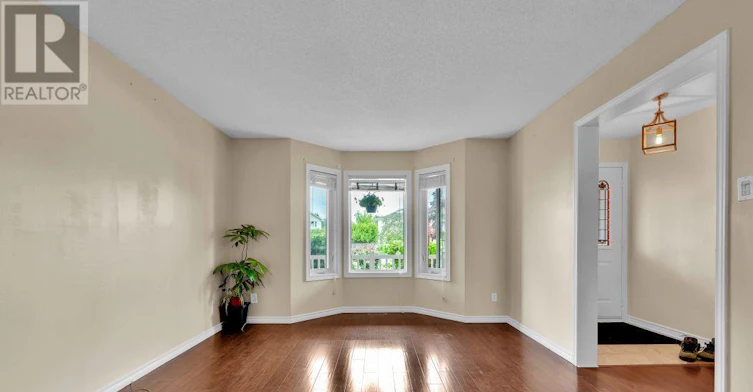 2830 Gothwood Place, Ottawa, ON, K1T 2V4 - 6