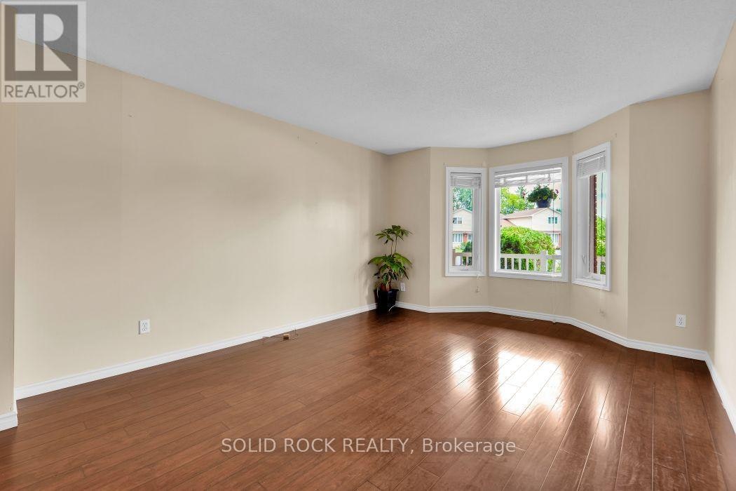 2830 Gothwood Place, Ottawa, ON, K1T 2V4 - 5