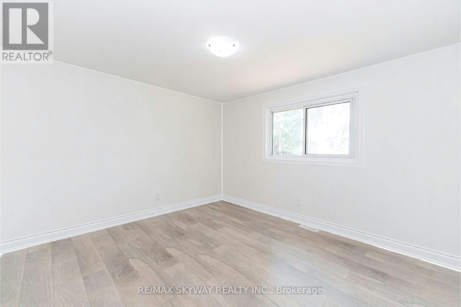 457 Woodward Avenue N, Milton, ON, L9T 3B7 - 2