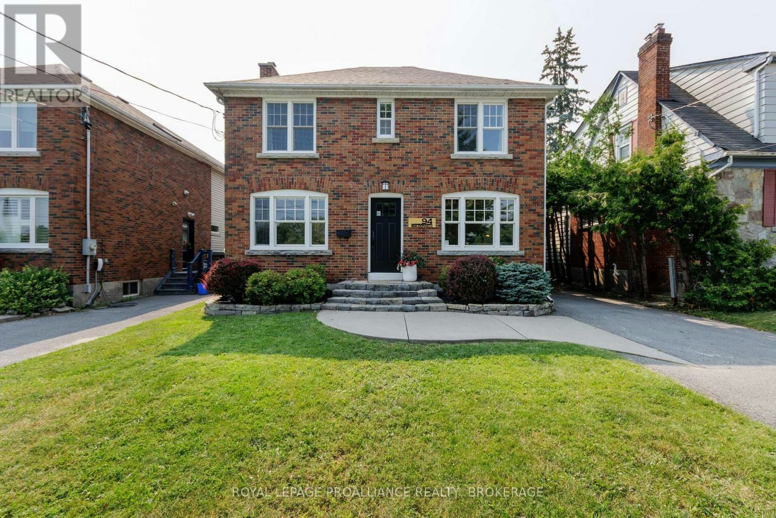 94 Macdonnell Street N, Kingston, ON, K7L 4B7