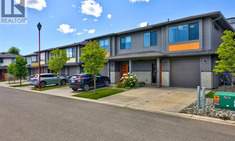 120-1323 Kinross Place