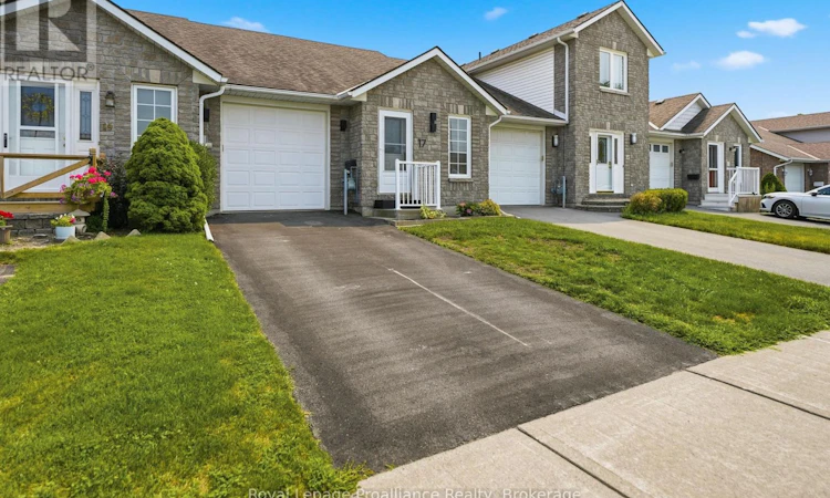 17 Alder Court