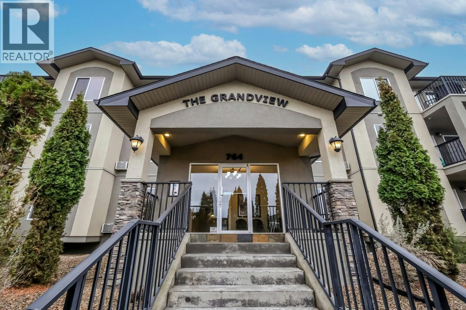 101-764 Government Street, Penticton, BC, V2A 4T3
