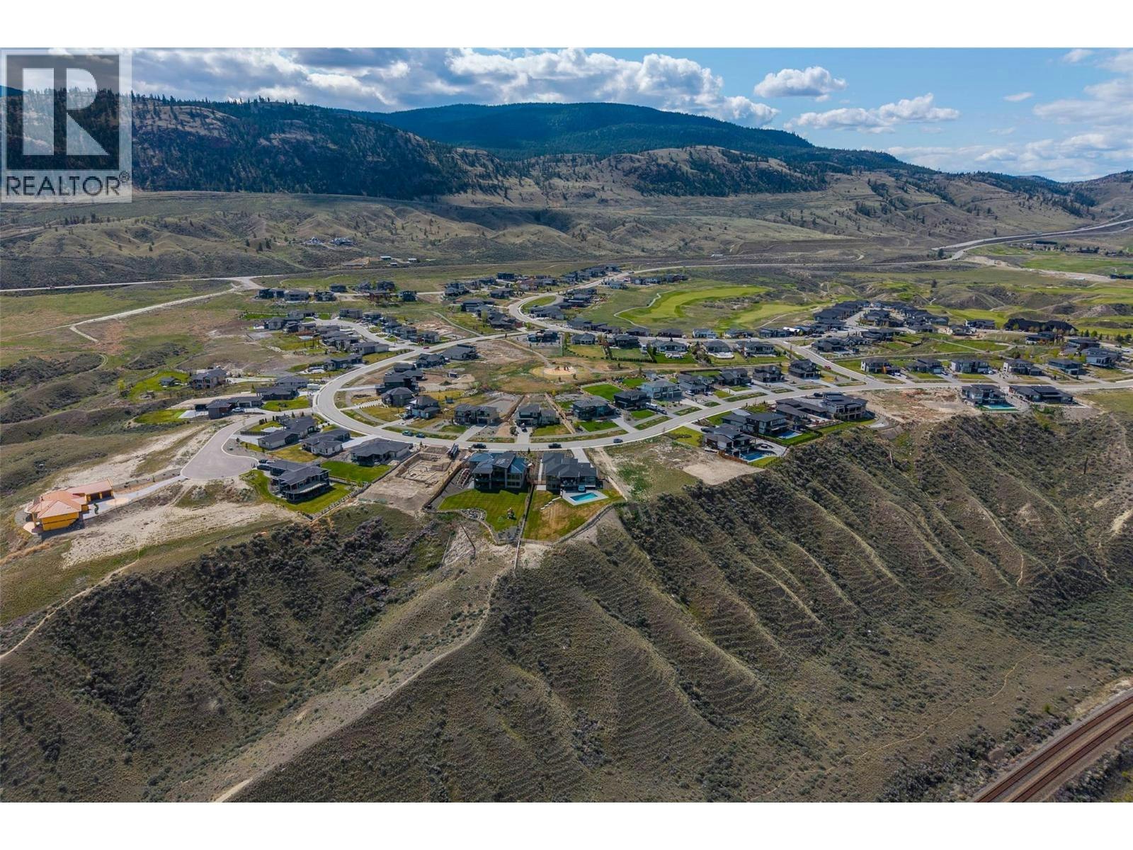128 Lake Point Court, Tobiano, BC, V1S 0G2