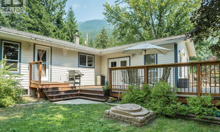 2451 Cunningham Road