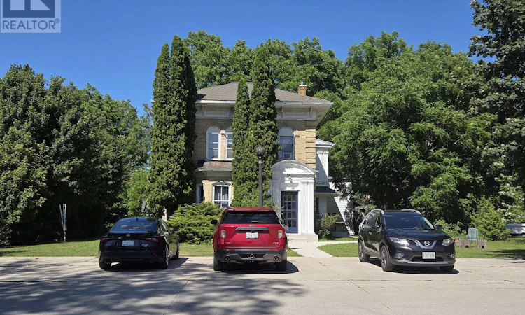 467 Green Street