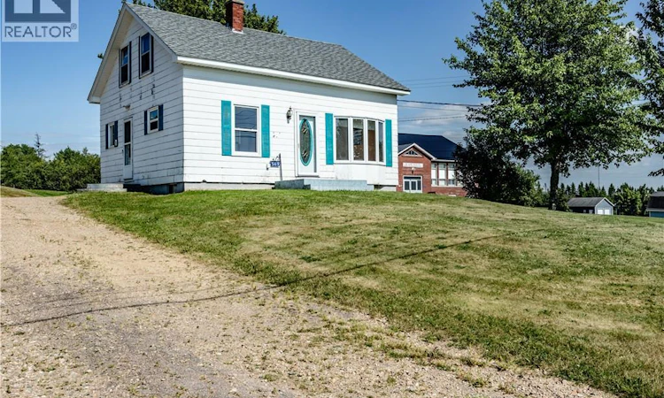 569 Memramcook east