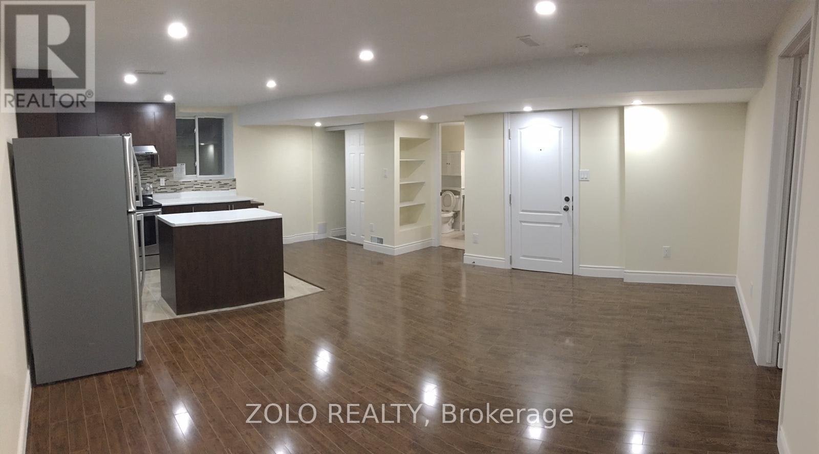 33 Hoxton Road, Brampton, ON, L7A 4L5 - 4