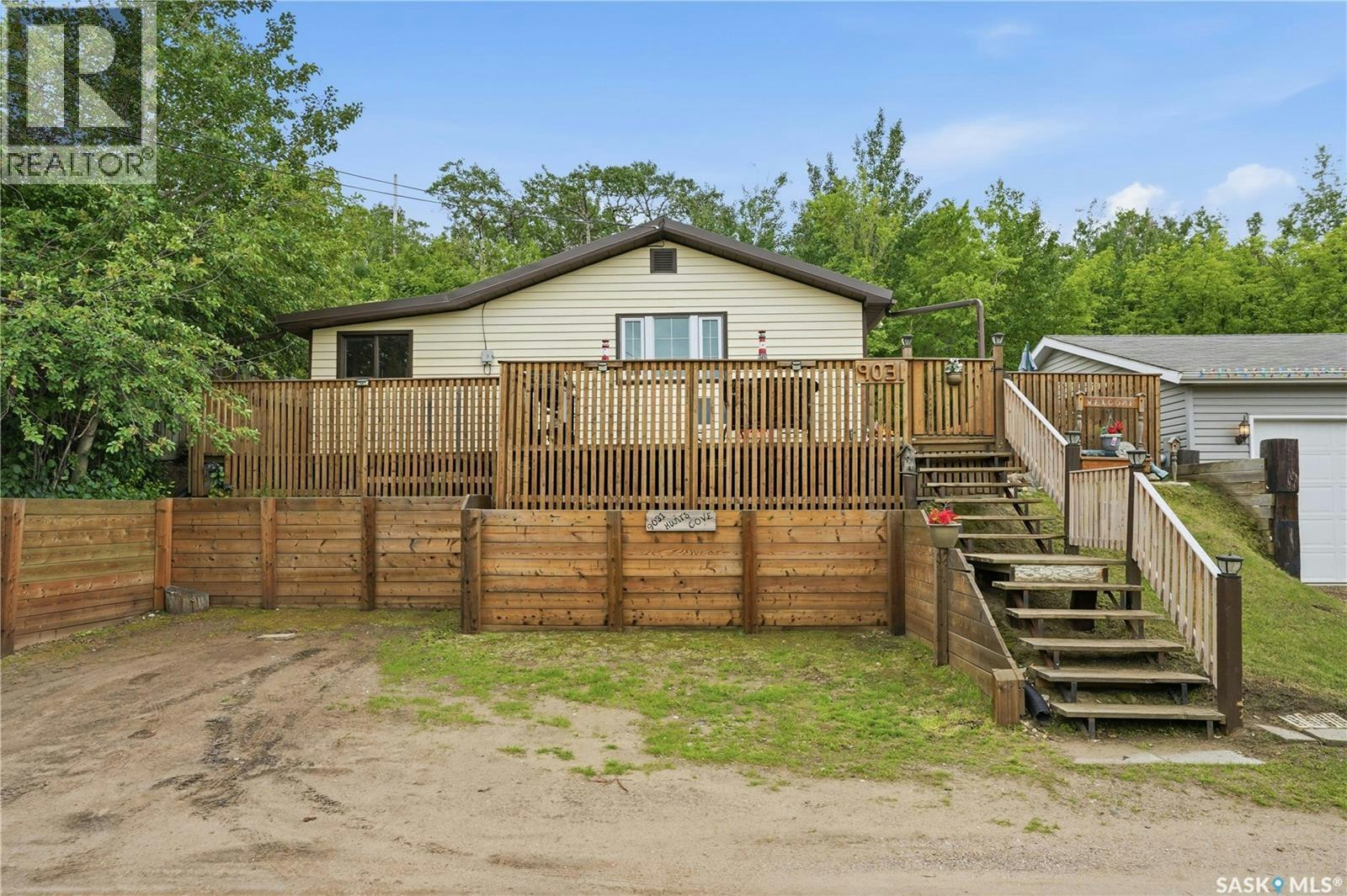 9031 Hunts Cove Crescent, Cochin, SK, S0M 0L0