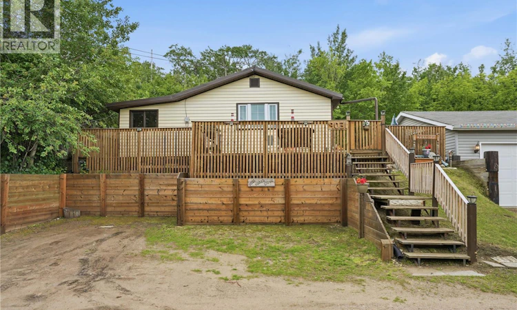 9031 Hunts Cove Crescent