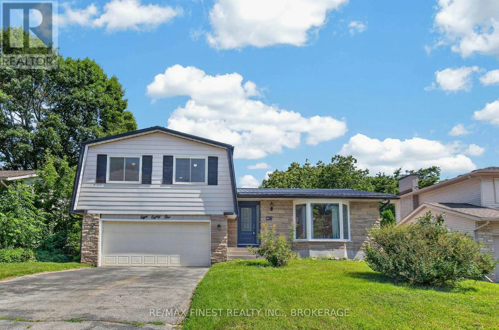 881 Ludgate Crescent, Kingston, ON, K7M 6C7