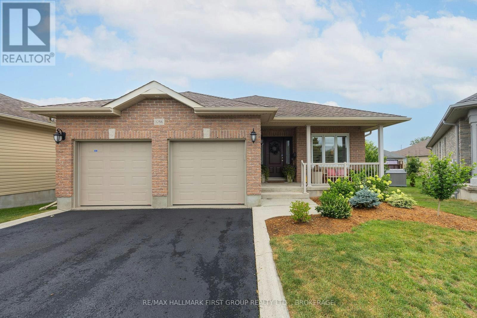 1286 Mazzolin Crescent, Kingston, ON, K7P 0G6
