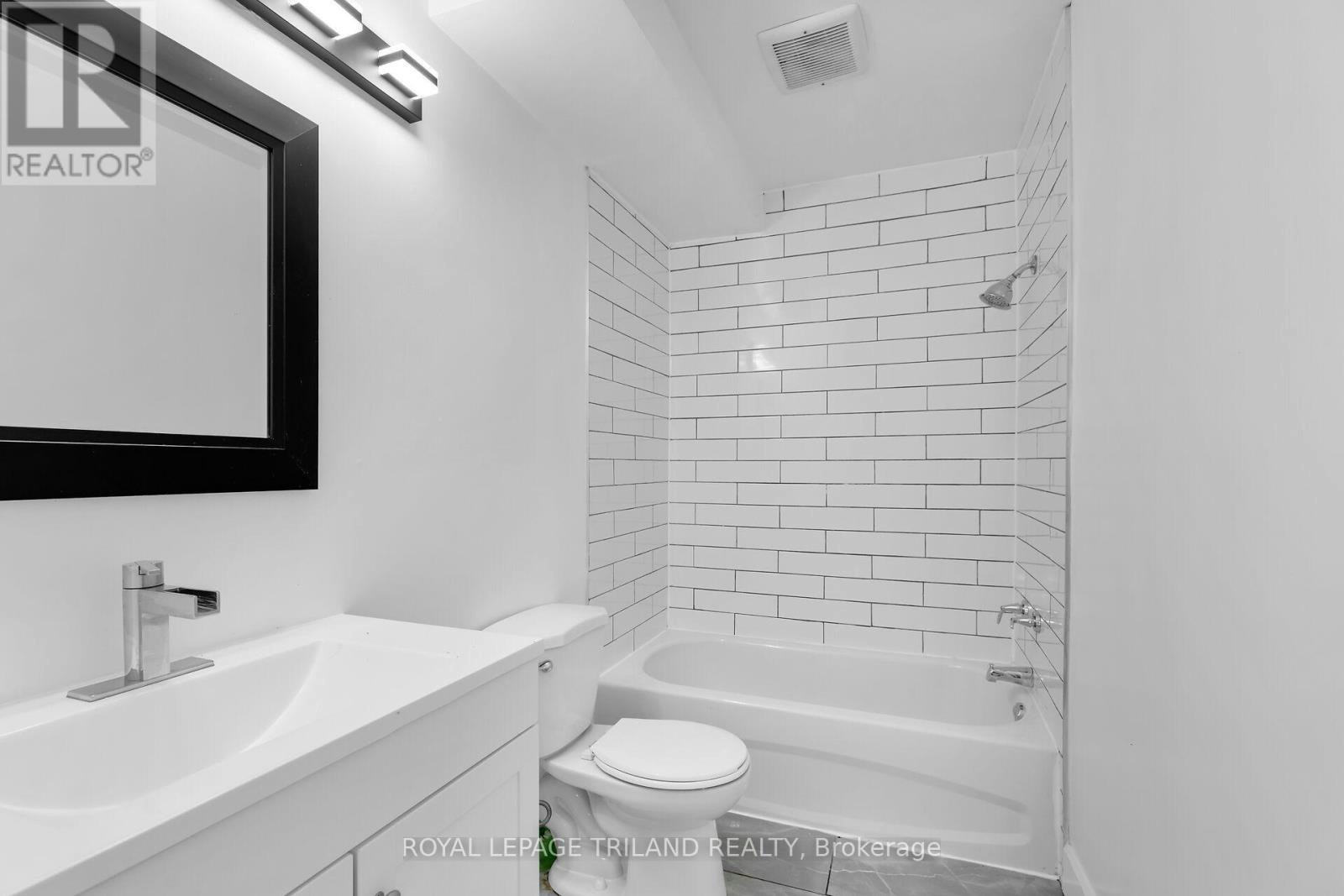 2-1566 Allen Place, London, ON, N5W 2V8 - 2