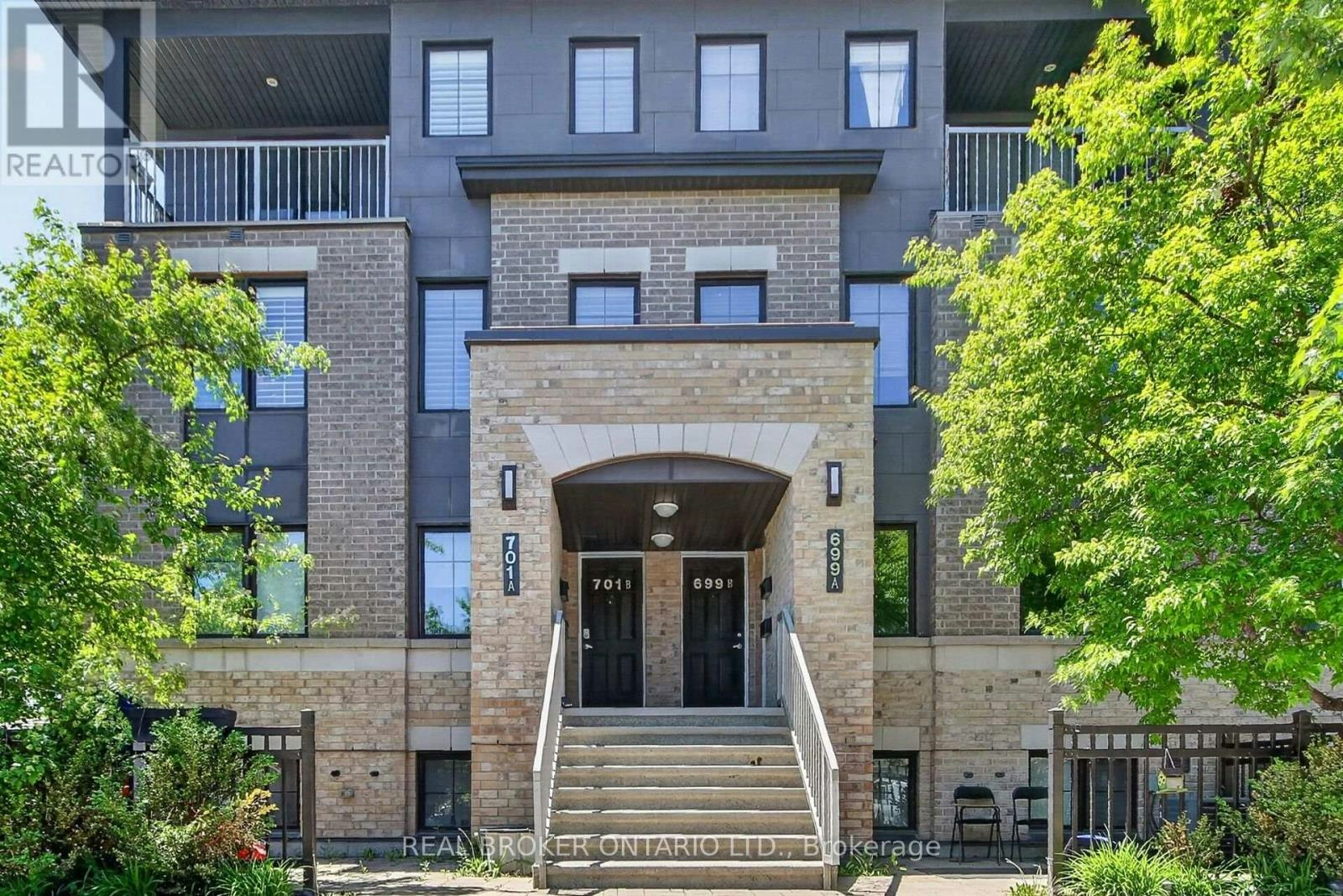 33-701 B Sue Holloway Drive, Ottawa, ON, K2J 5R6